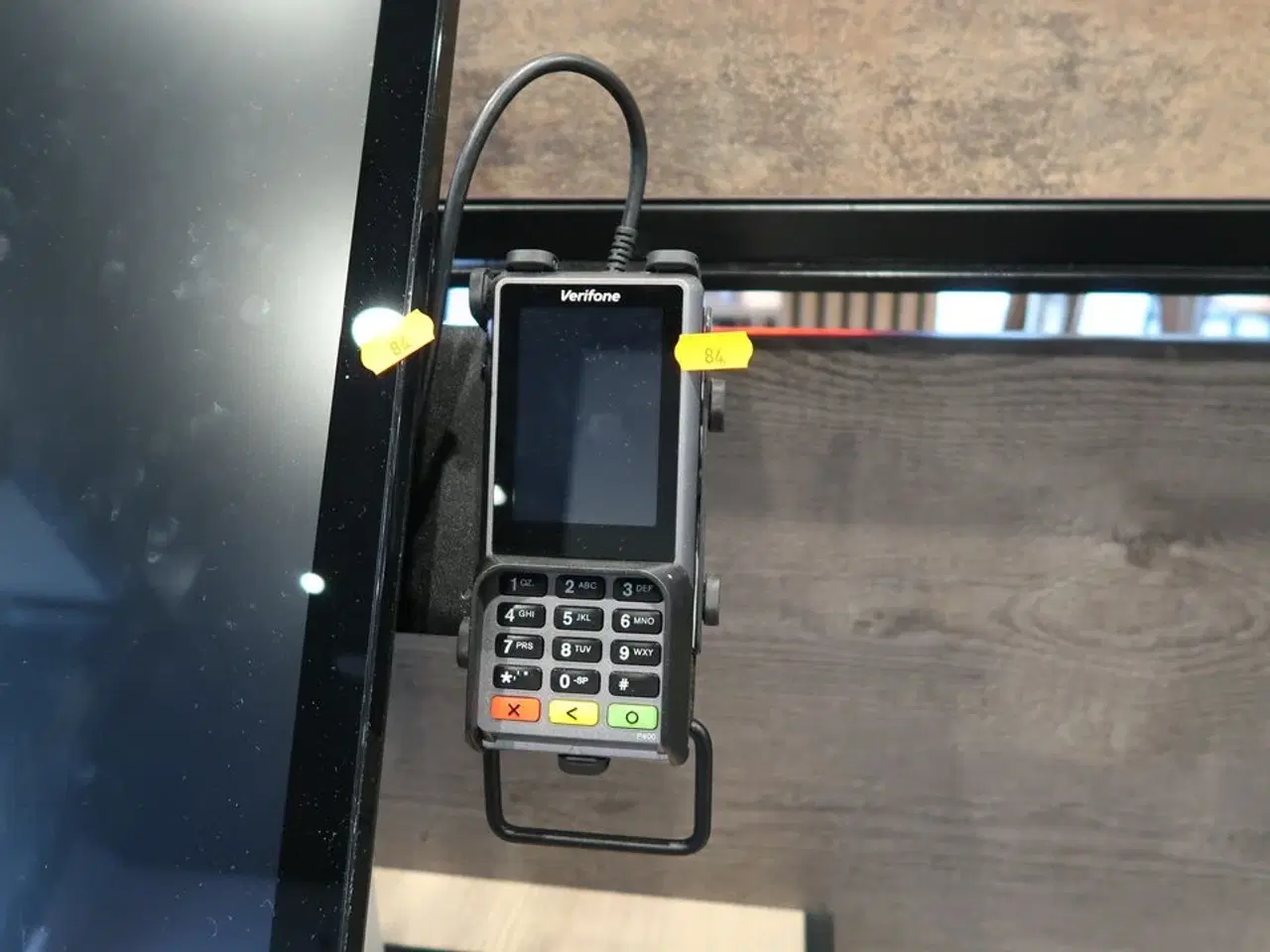 Billede 4 - All-in-one touch computer ELO ESY22i5 med bonprinter (betalingsterminal medfølger ikke)