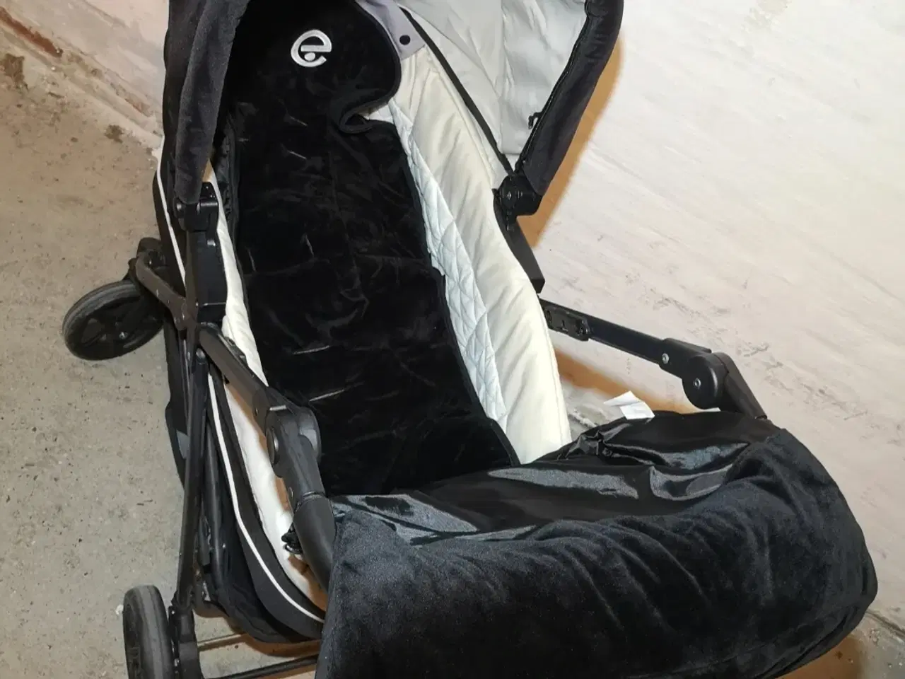 Billede 4 - Barnevogn Hauck de er vasket. 