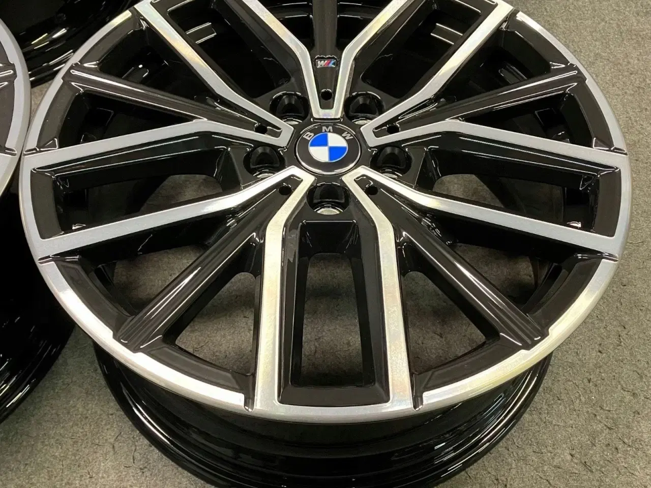 Billede 5 - ALUFÆLGE BMW X1 U11 X2 U12 869i 20"