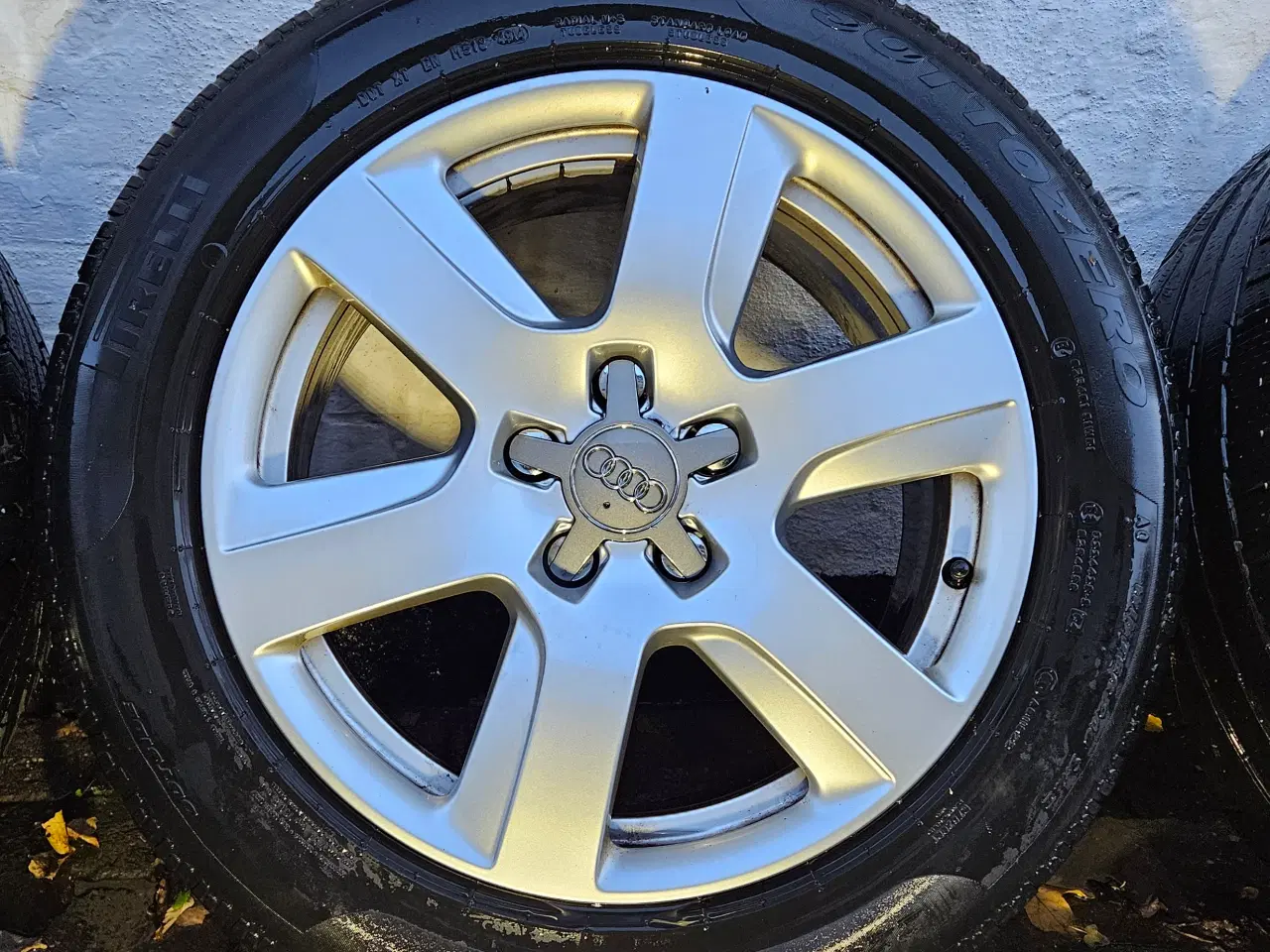 Billede 2 - Originale Audi 17" alufælge med 225/55-R17 vinterd