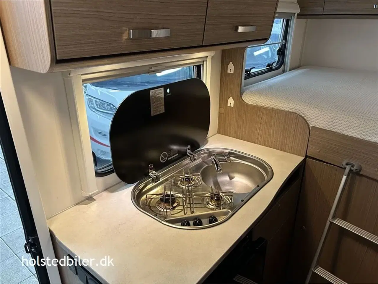Billede 11 - 2019 - Carado V132   Kun 594 cm og lav egenvægt