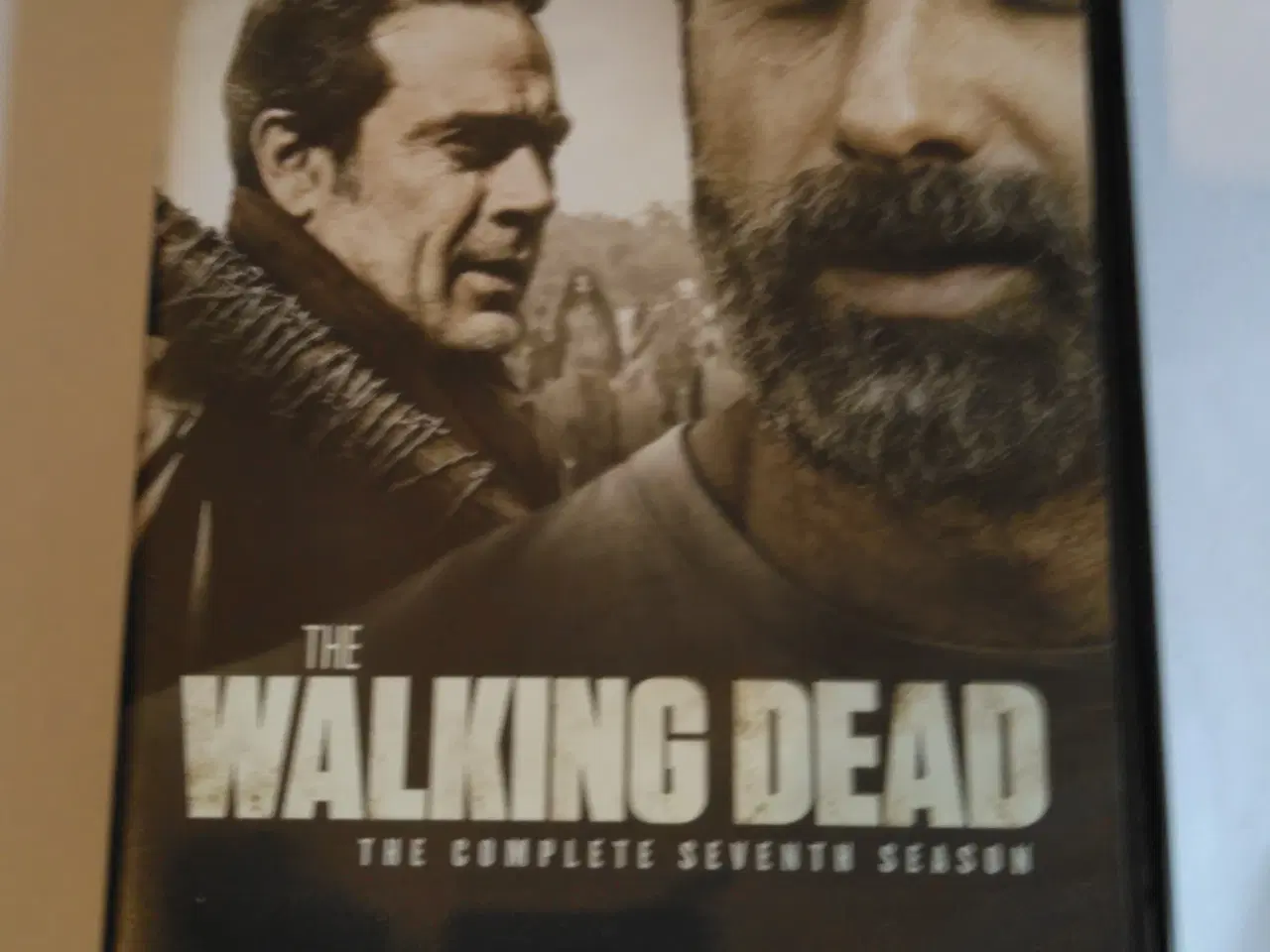 Billede 1 - Flot DVD. The Walking dead – horror. Sæt med 6 DVD