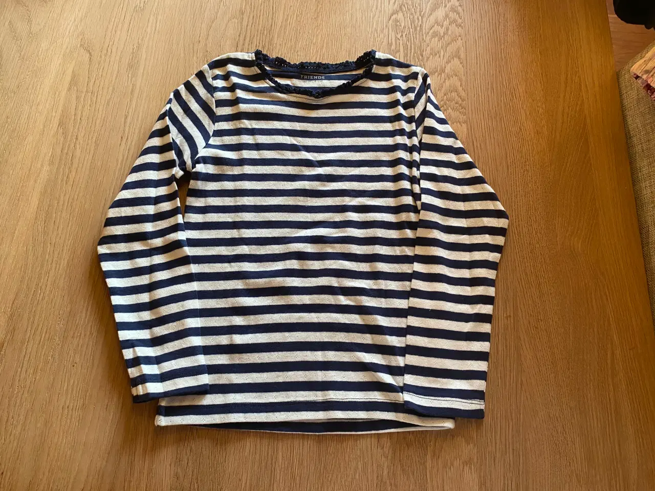 Billede 8 - Nederdele, bluser,leggings 122-128