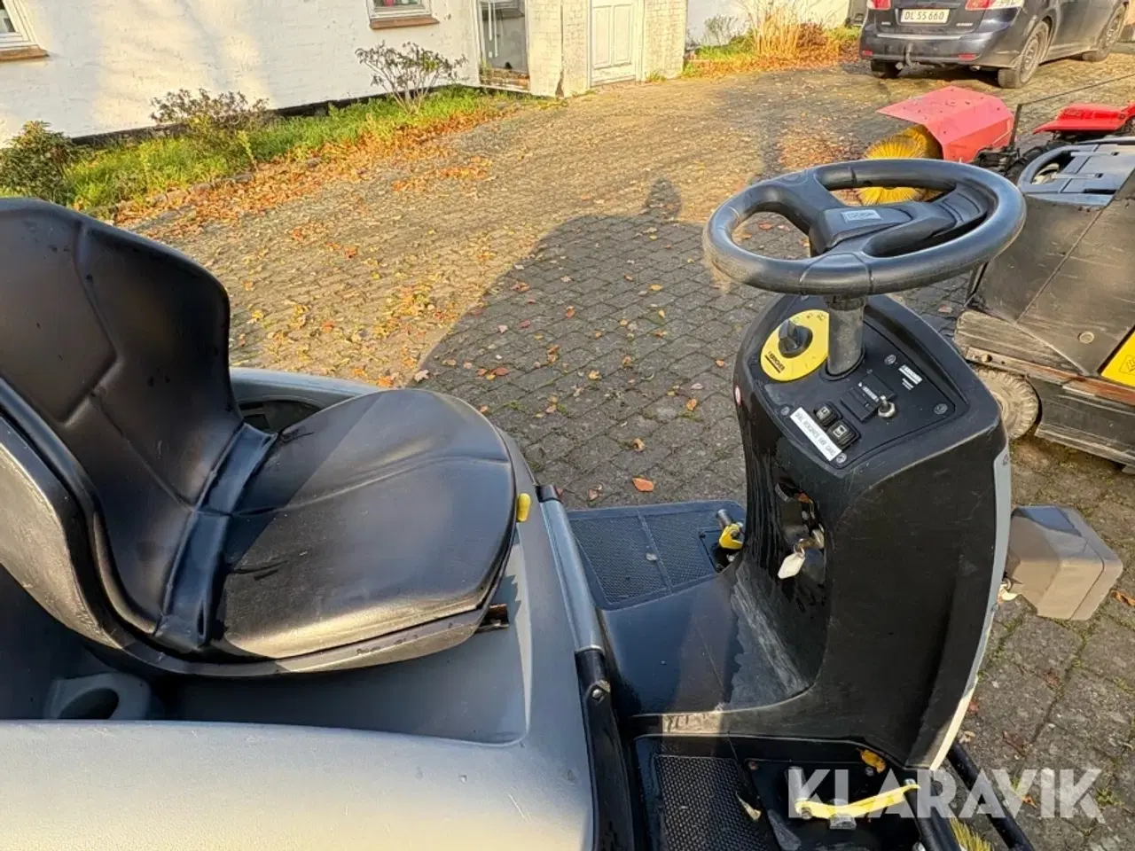 Billede 7 - Fejemaskine Karcher KM 100/100 RG