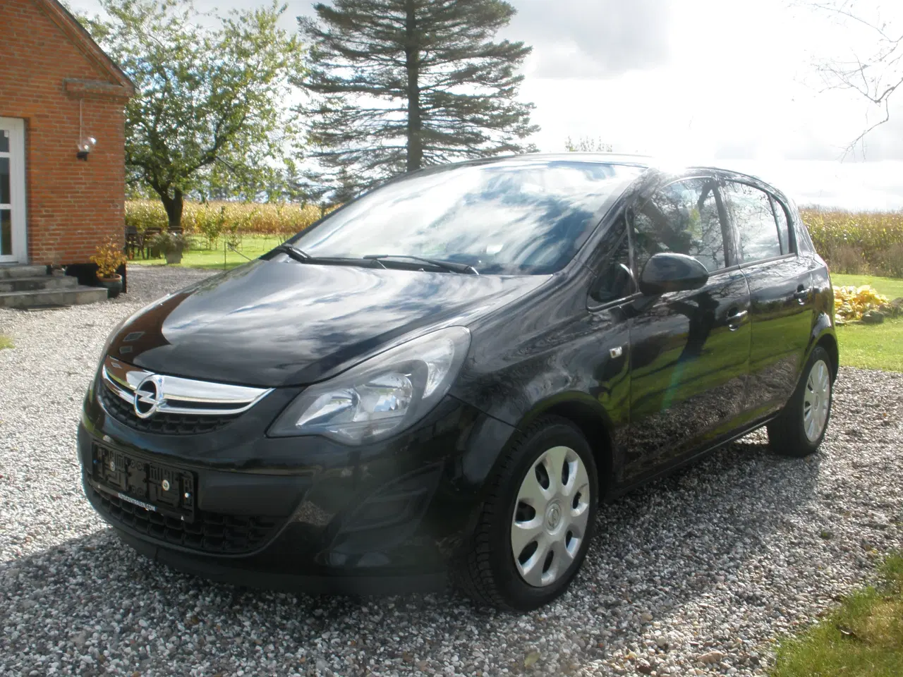 Billede 1 - Opel Corsa 1,2I 5 dørs