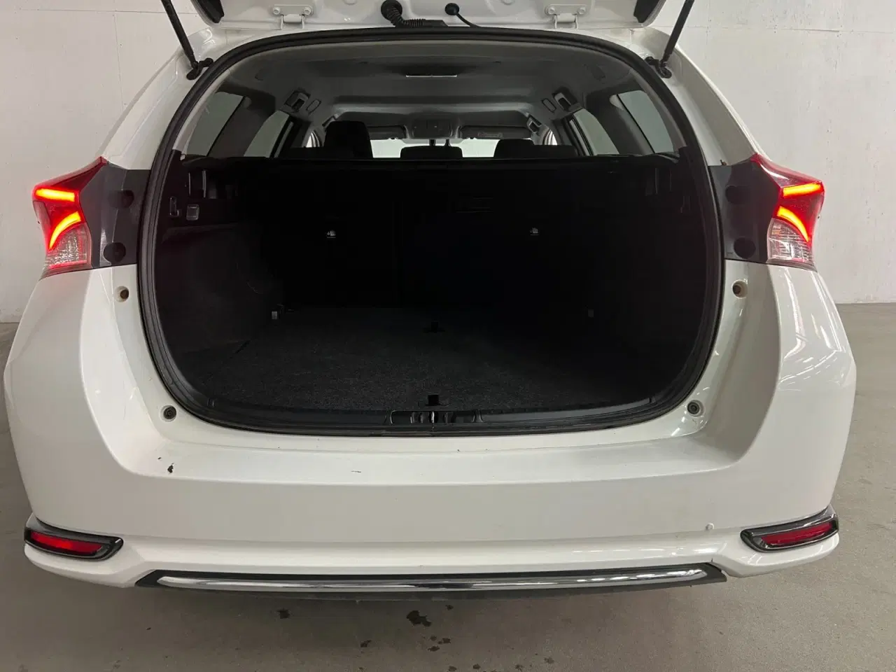 Billede 16 - Toyota Auris 1,8 Hybrid H2 Comfort Touring Sports CVT