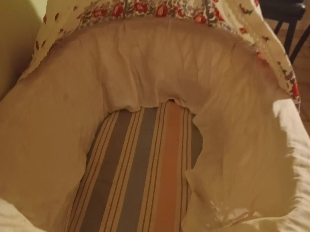 Billede 2 - Dukkevugge