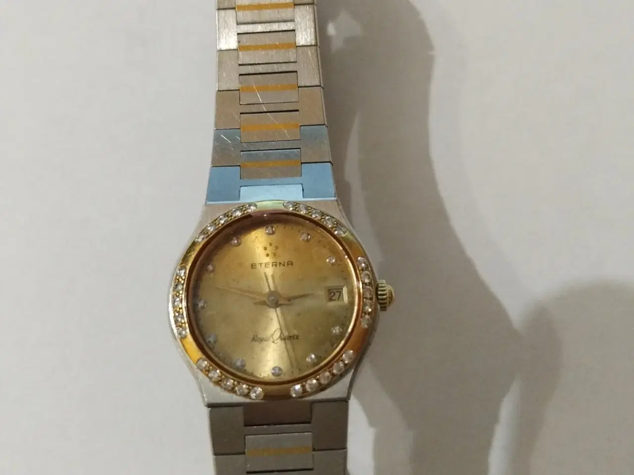 Billede 1 - Eterna 18 karat guldkant i diamanter Royal Quartz 