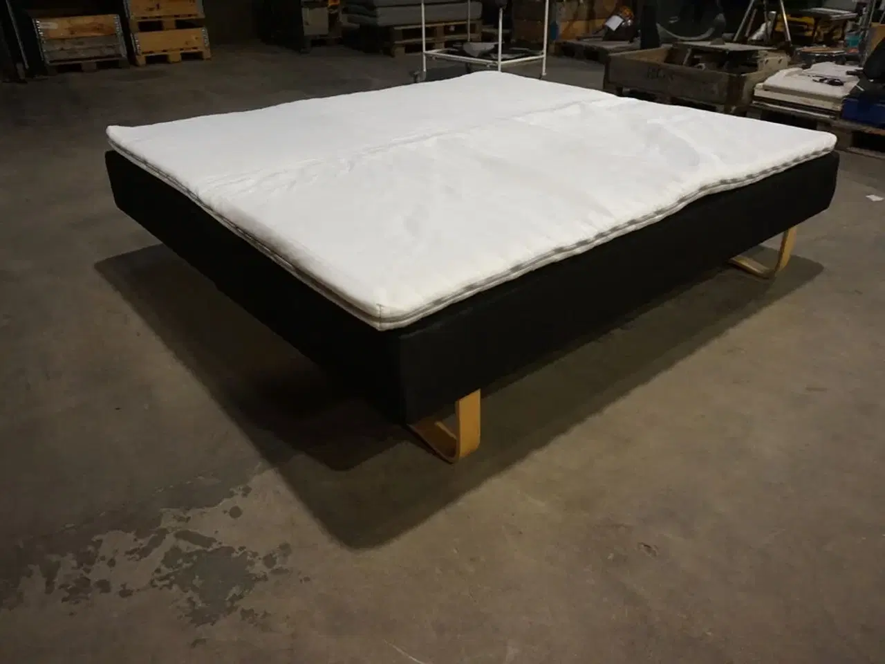 Billede 3 - Huma Premium boxmadrasseng 180x200 cm med meder og topmadras