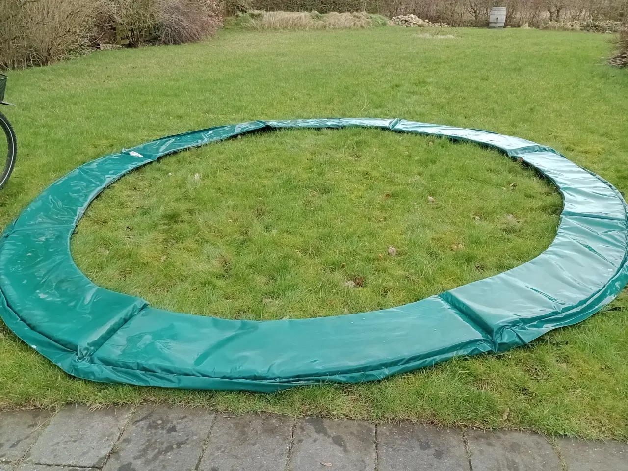 Billede 1 - Stor trampolin med net
