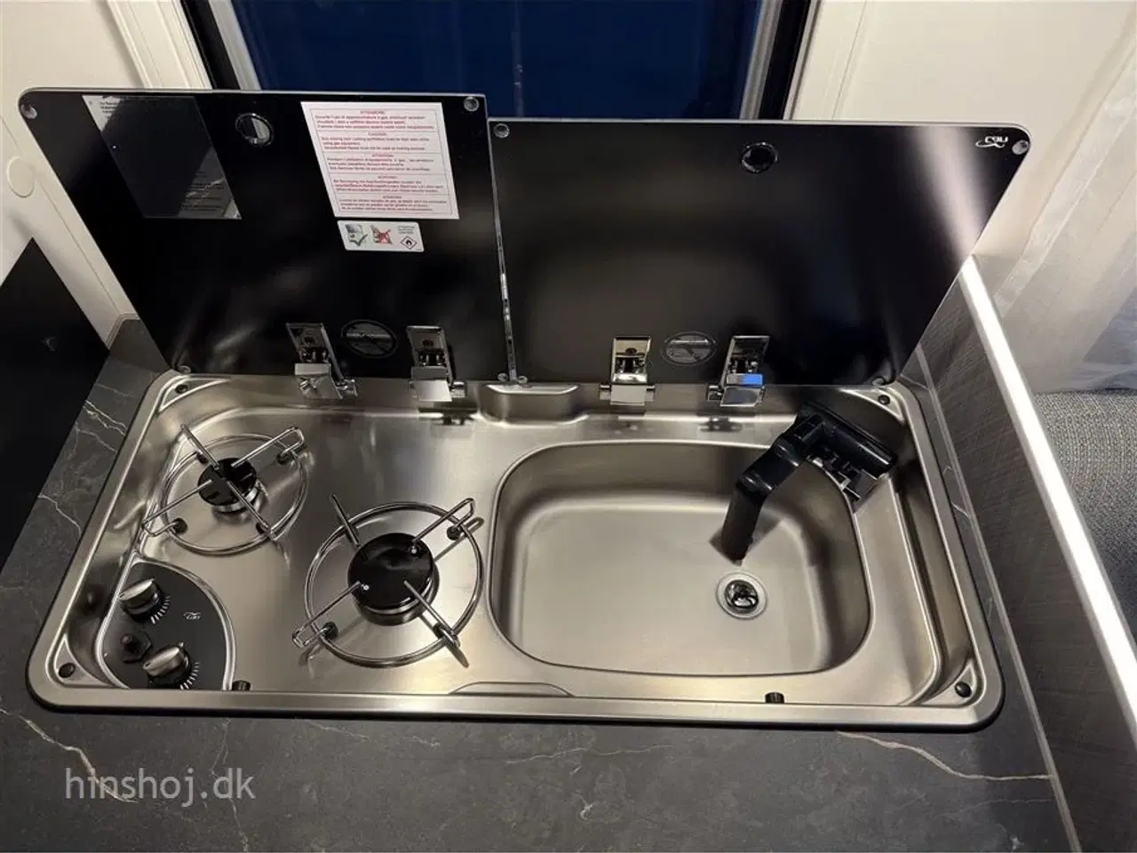 Billede 10 - 2026 - Etrusco V 6.8 SCF Scandic Edition Aut.   Lækker Autocamper med automatgear og face to face siddegruppe fra Hinshøj Caravan.