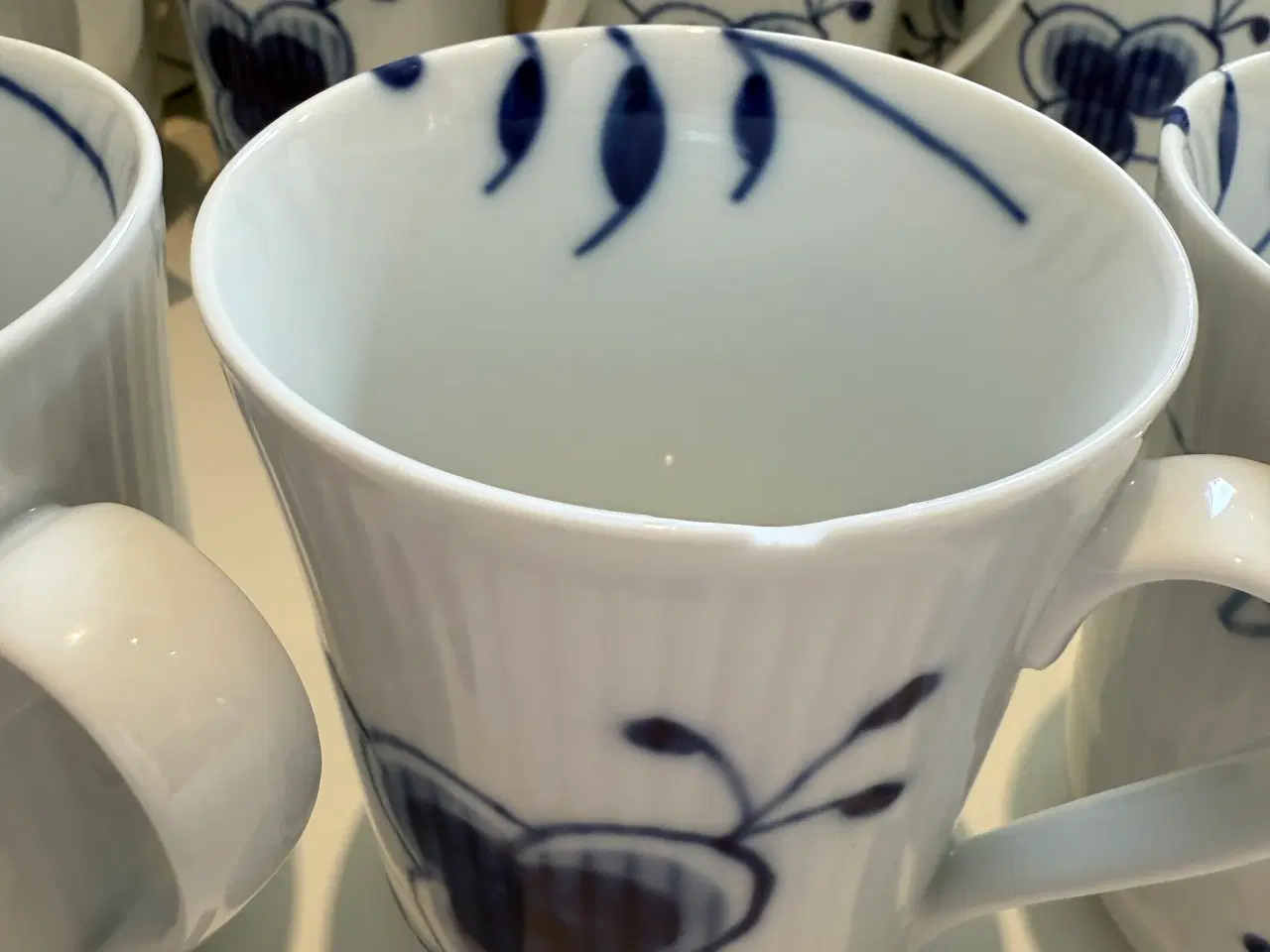 Billede 6 - Royal Copenhagen blå mega riflet 
