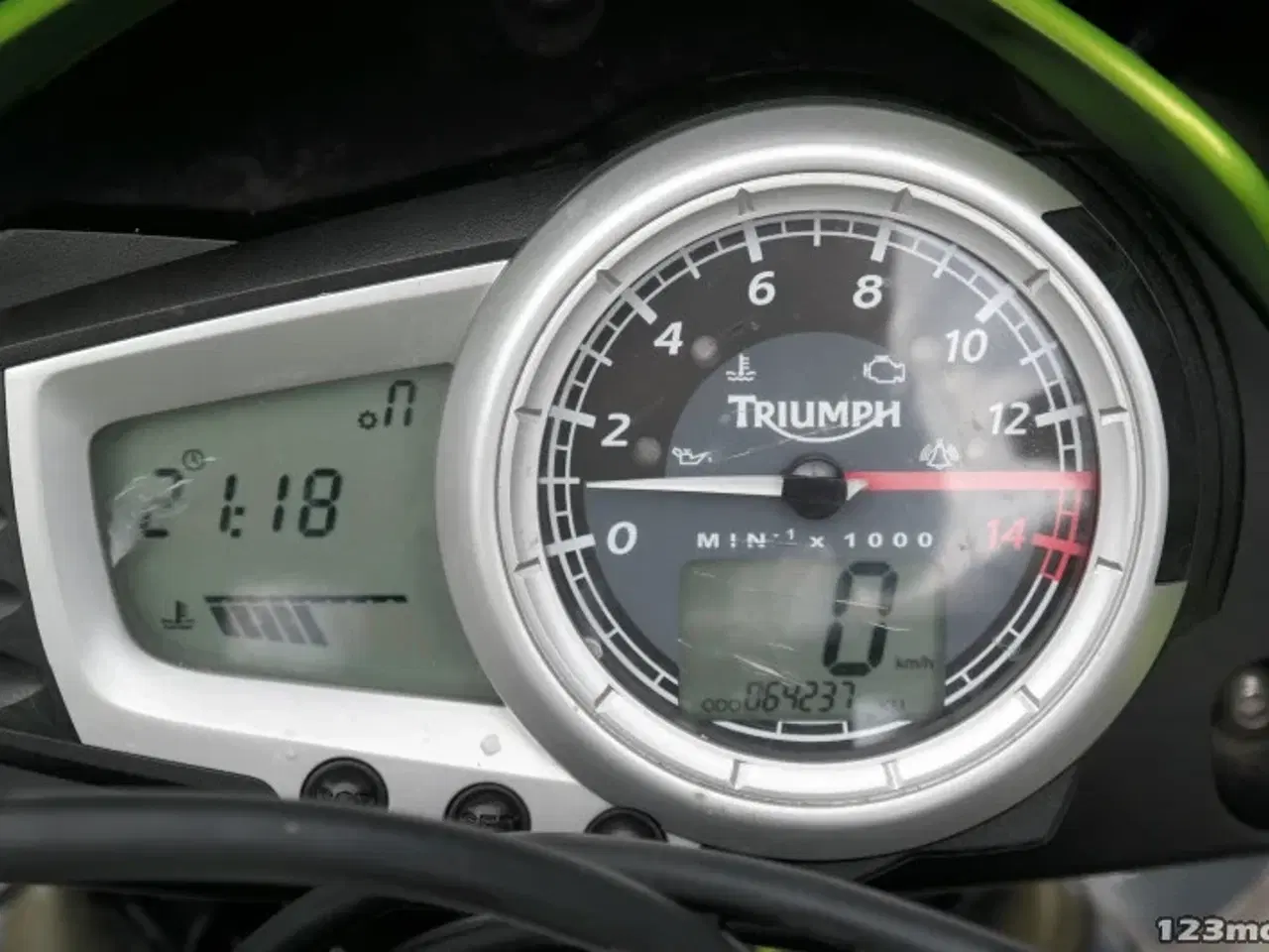 Billede 22 - Triumph Street Triple MC-SYD       BYTTER GERNE