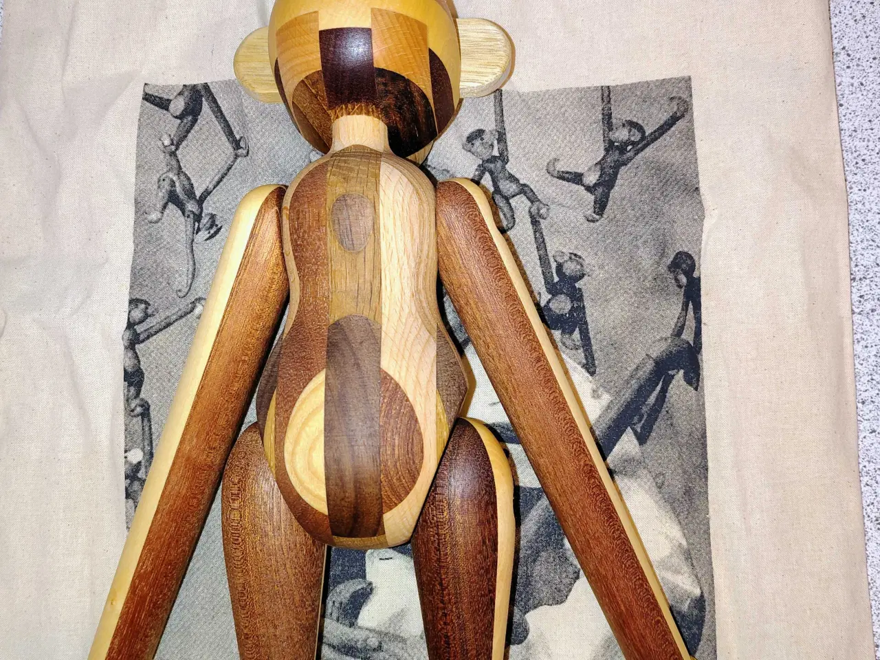 Billede 5 - Kay B 70års Jubilæums Abe - str mellem 