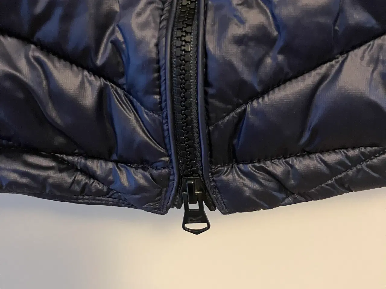 Billede 4 - Ny Regatta Outdoor dyb blåsort frakke,