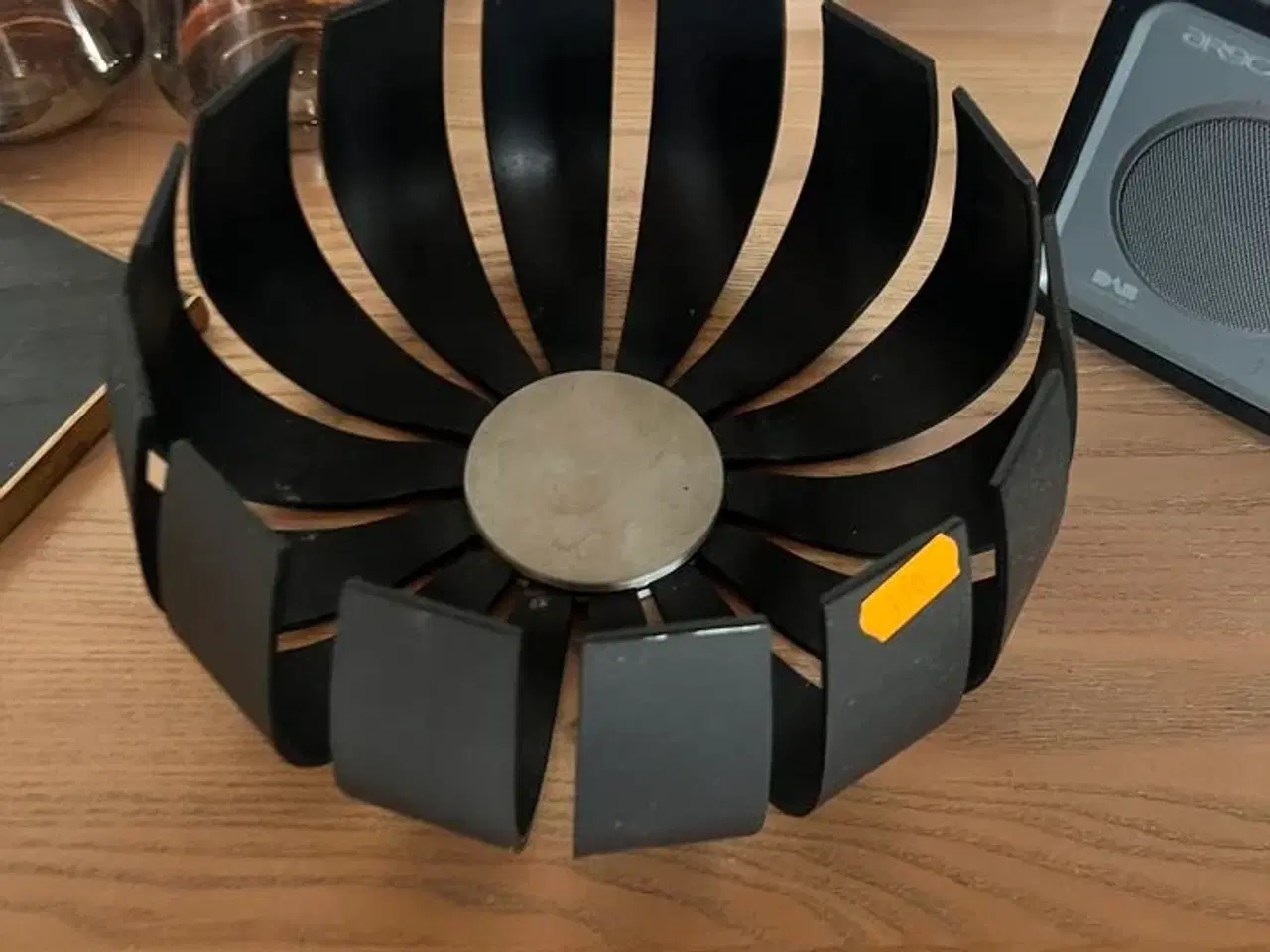 Billede 4 - DAB radio samt div. pynteartikler (se billeder)