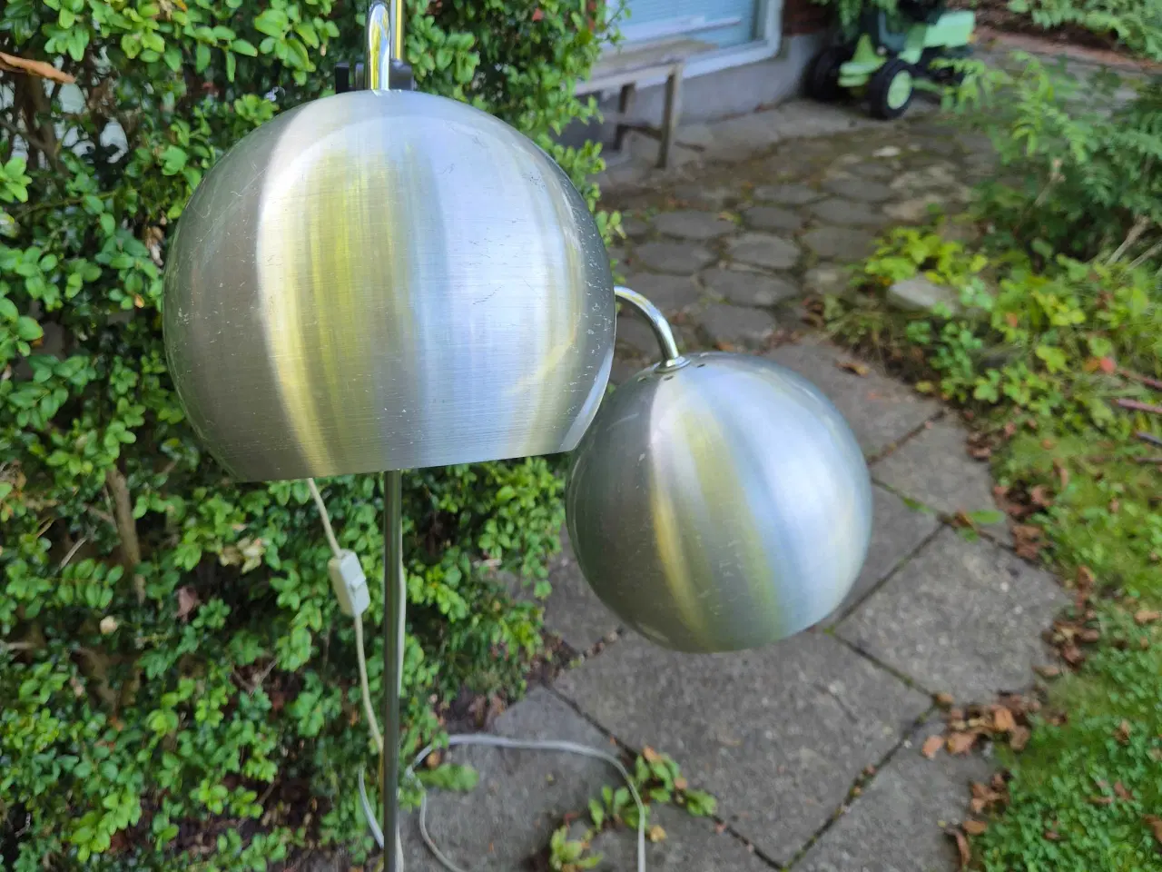 Billede 3 - Retro gulvlampe med to kugleskærme 