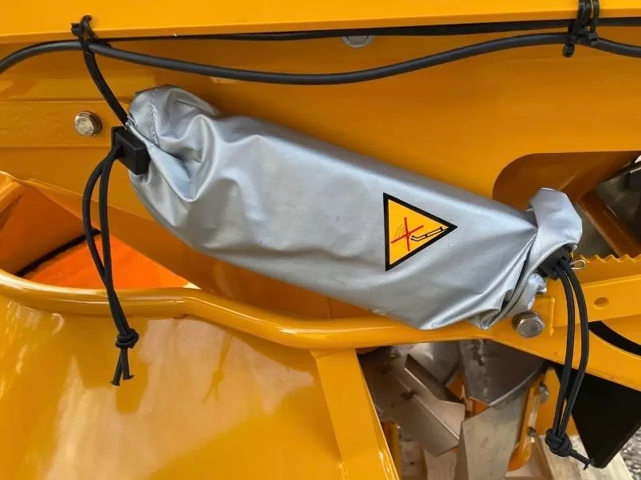 Billede 7 - Bogballe S2 saltspreder – 2021 – næsten ny