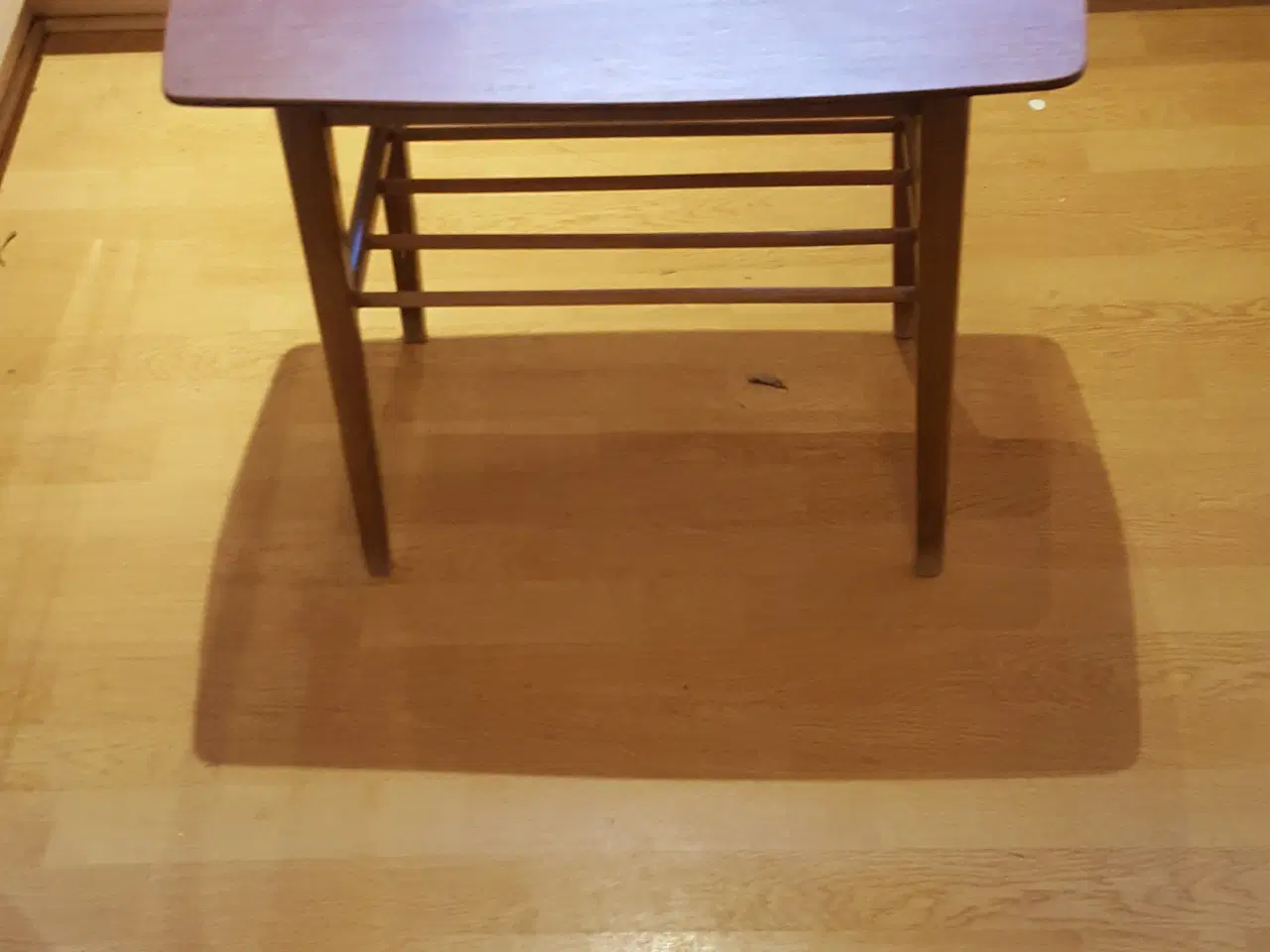 Billede 2 - teak lille bord