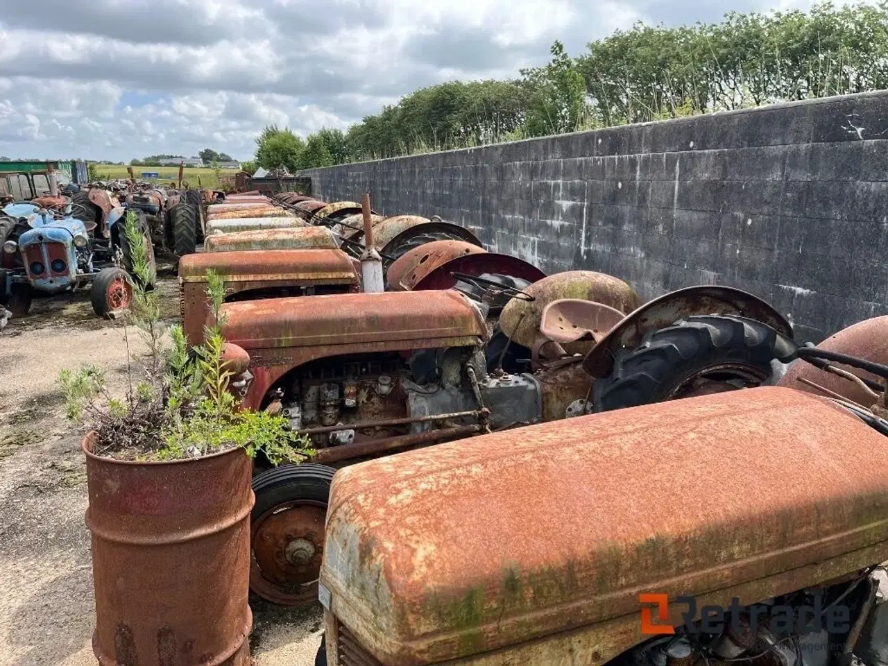 Billede 2 - - - - LOT Med 20 stk. Massey Ferguson Oldtimer Traktorer.