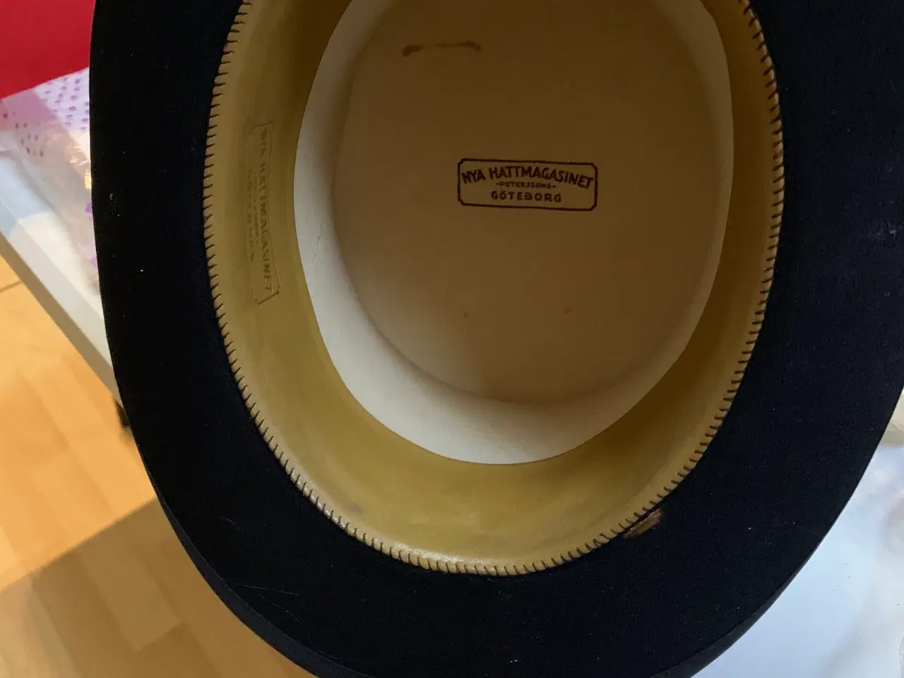 Billede 2 - Høj hat størrelse 60