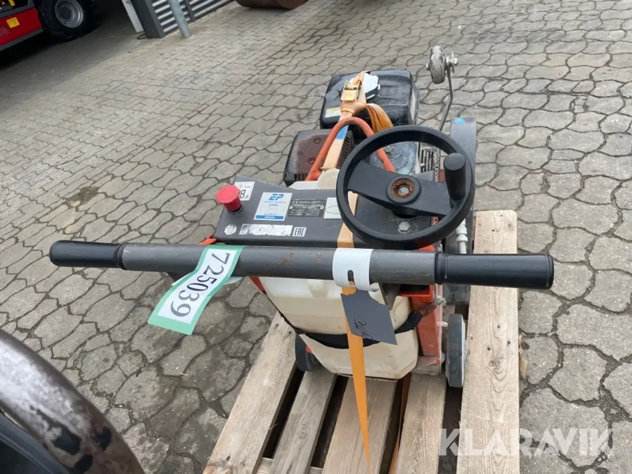 Billede 4 - Asfaltskærer Husqvarna FS400LV