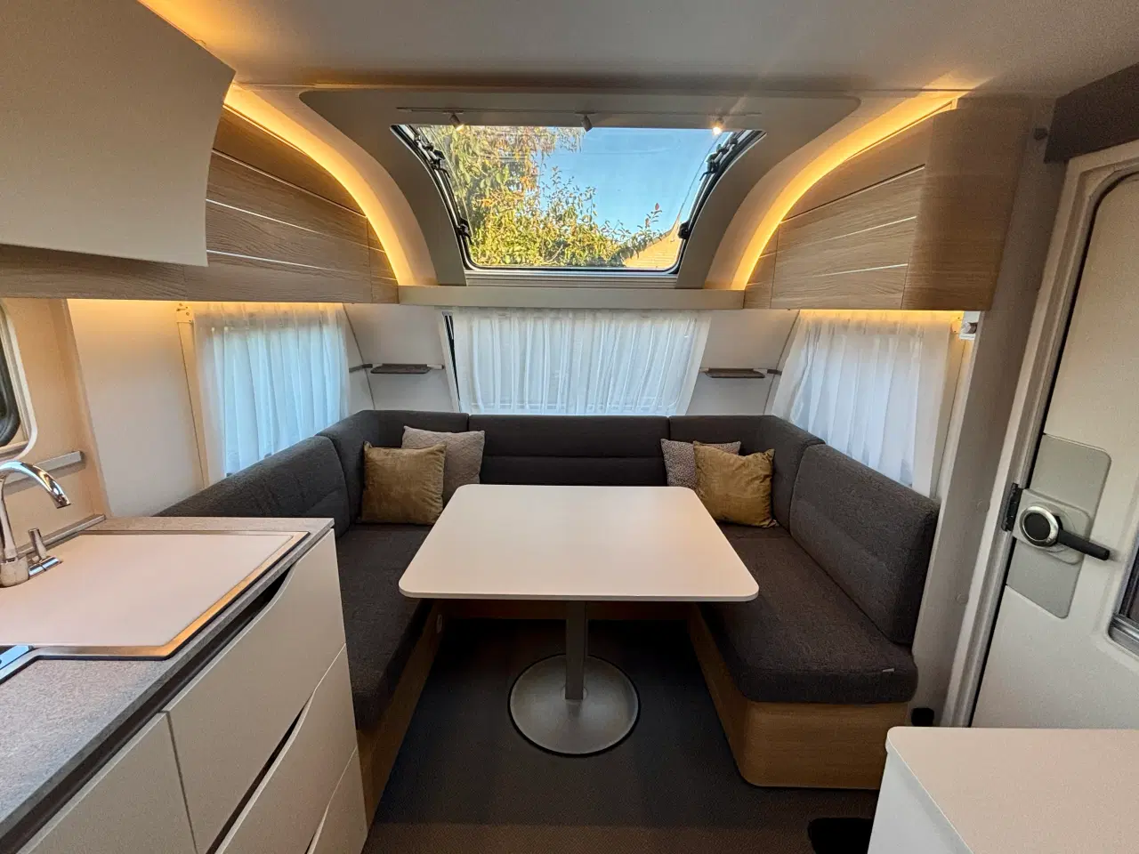 Billede 13 - Adria Adora 613 UT – Årgang 2022