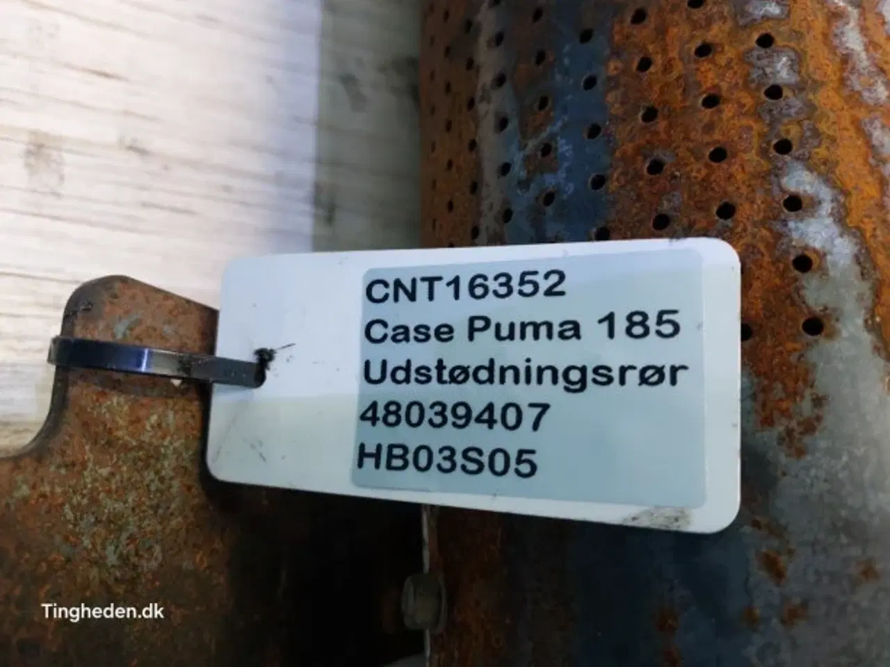 Billede 14 - Case Puma 185 Udstødningsrør 48039407