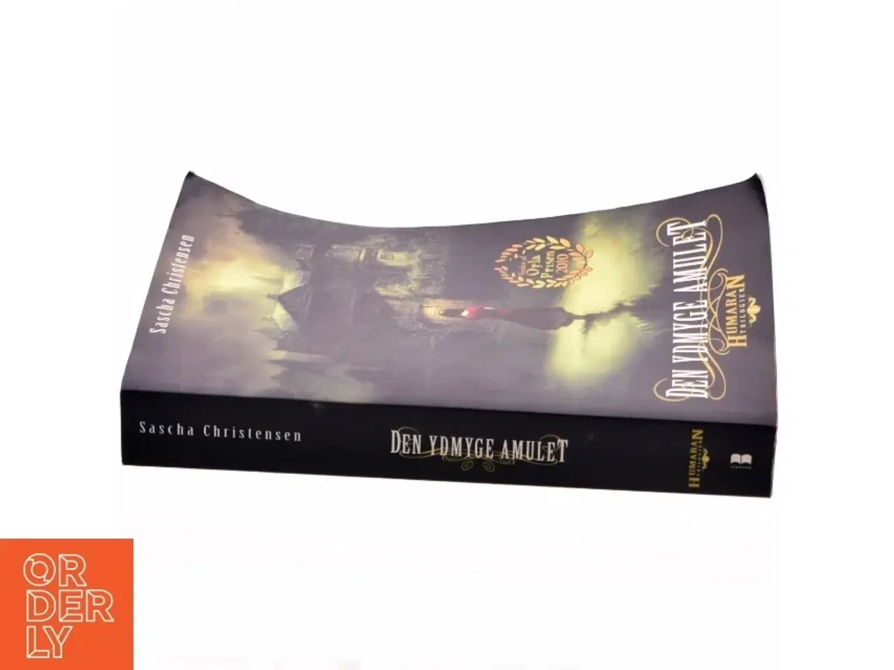 Billede 2 - Den ydmyge amulet af Sascha Christensen (Bog)