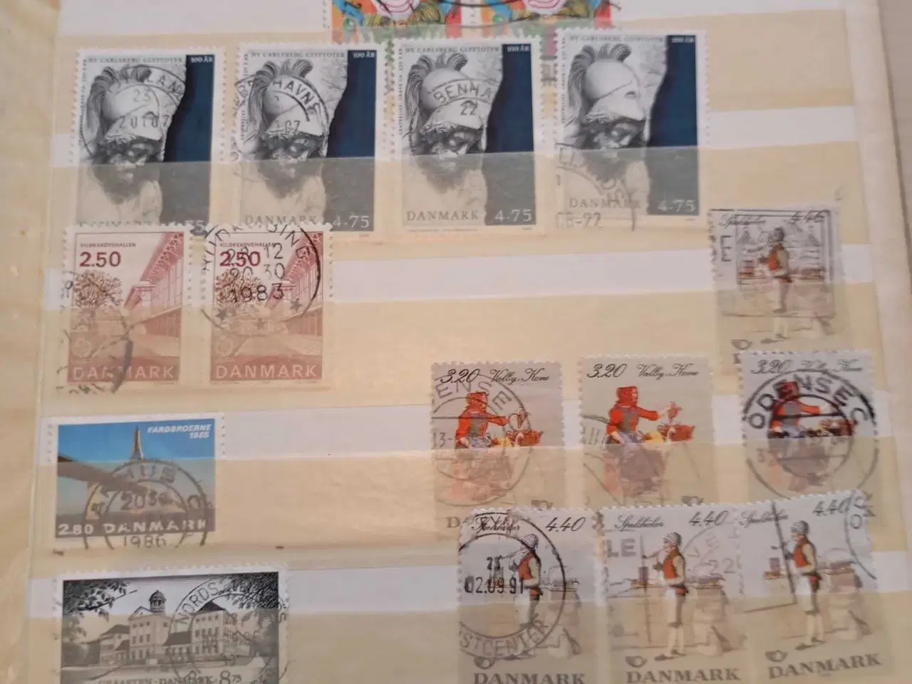 Billede 32 - indstiksbog med danske frimærker 