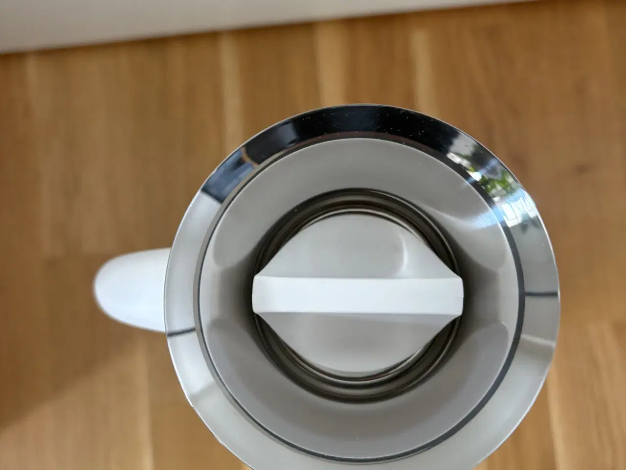 Billede 4 - Eva Solo hvid termokande – helt ny i æske