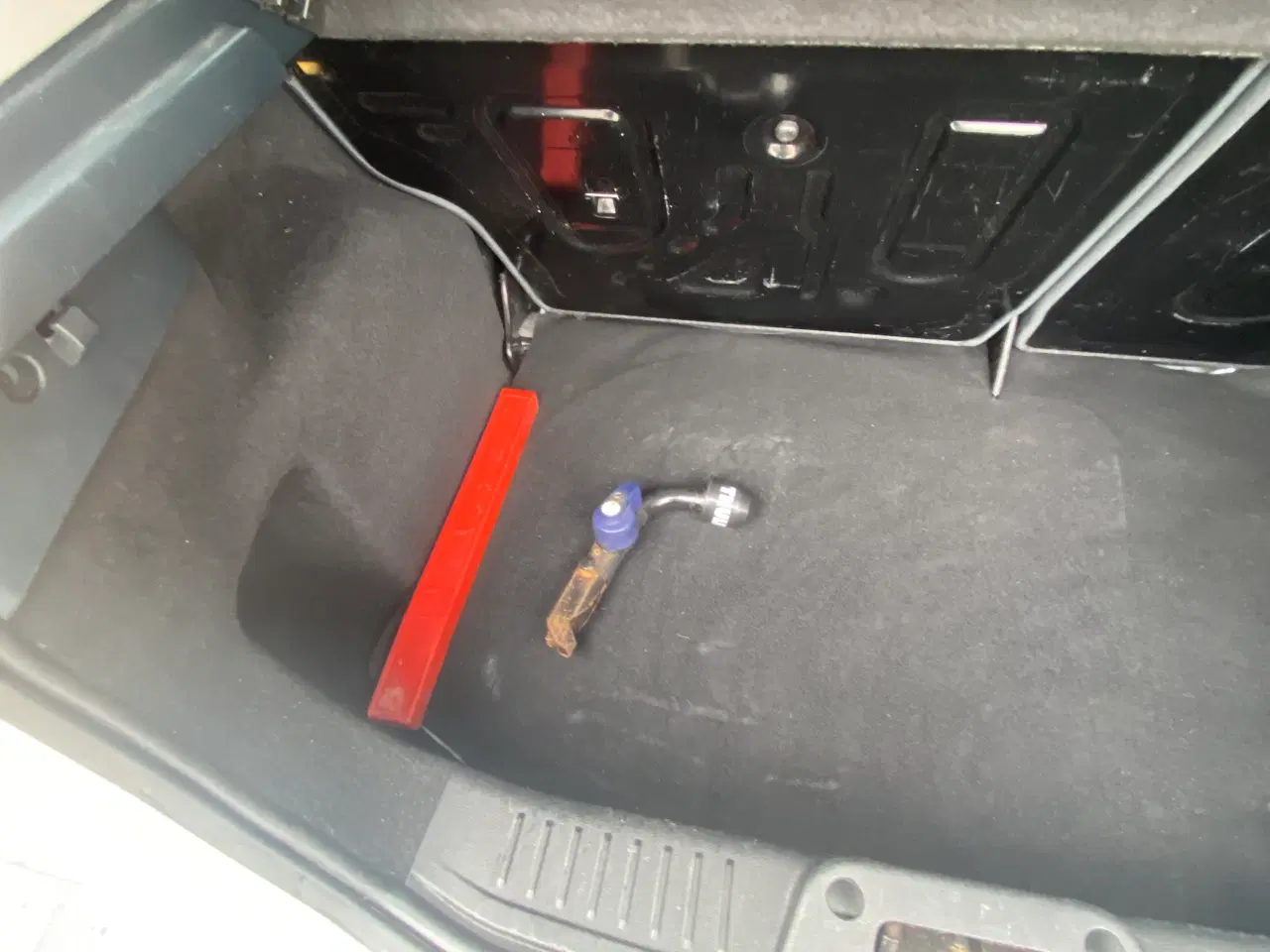 Billede 13 - FORD FIESTA 5 DØRS 1,25