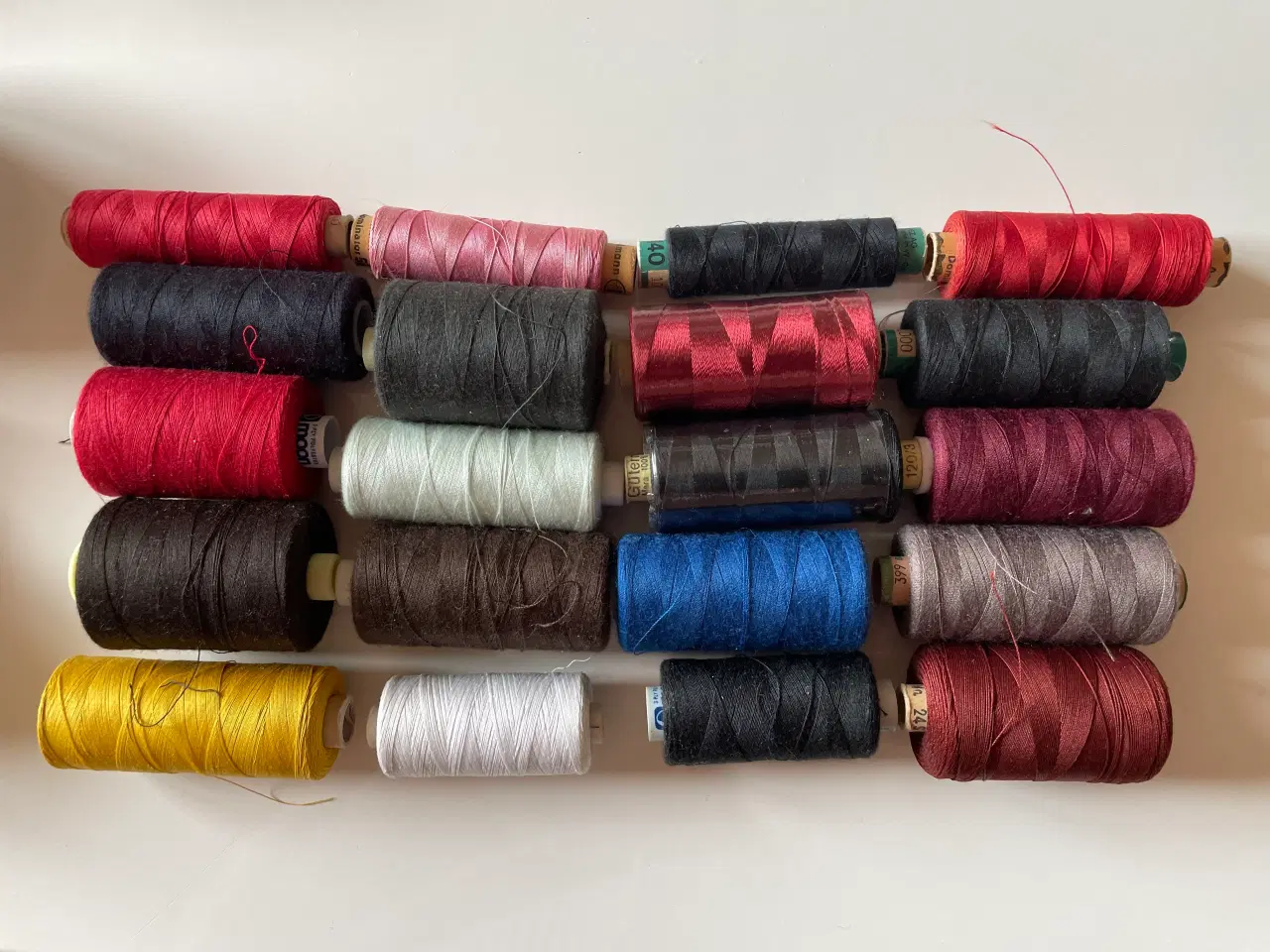Billede 1 - Sytråd 20 ruller