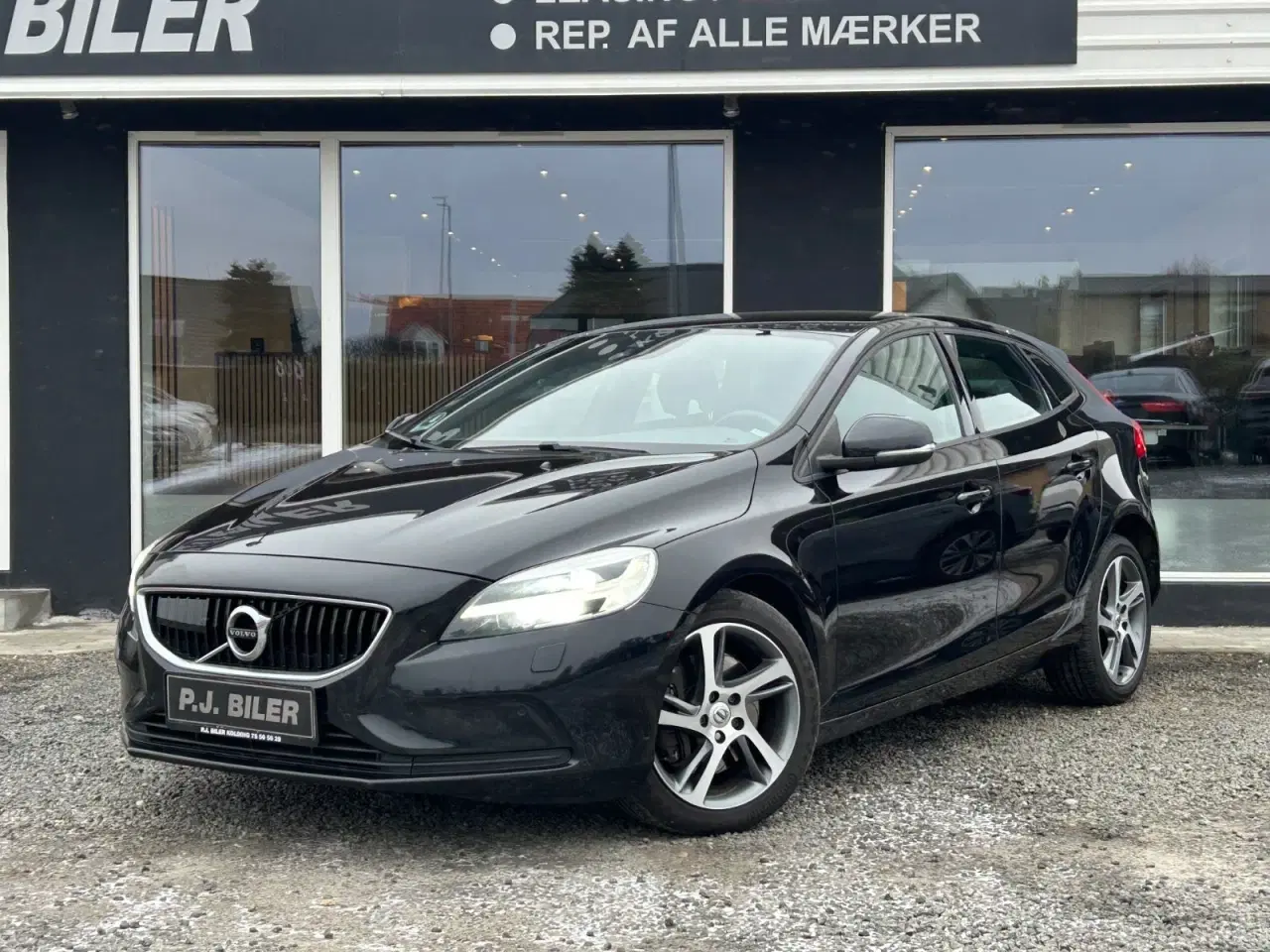Billede 1 - Volvo V40 2,0 D2 120 Momentum aut.