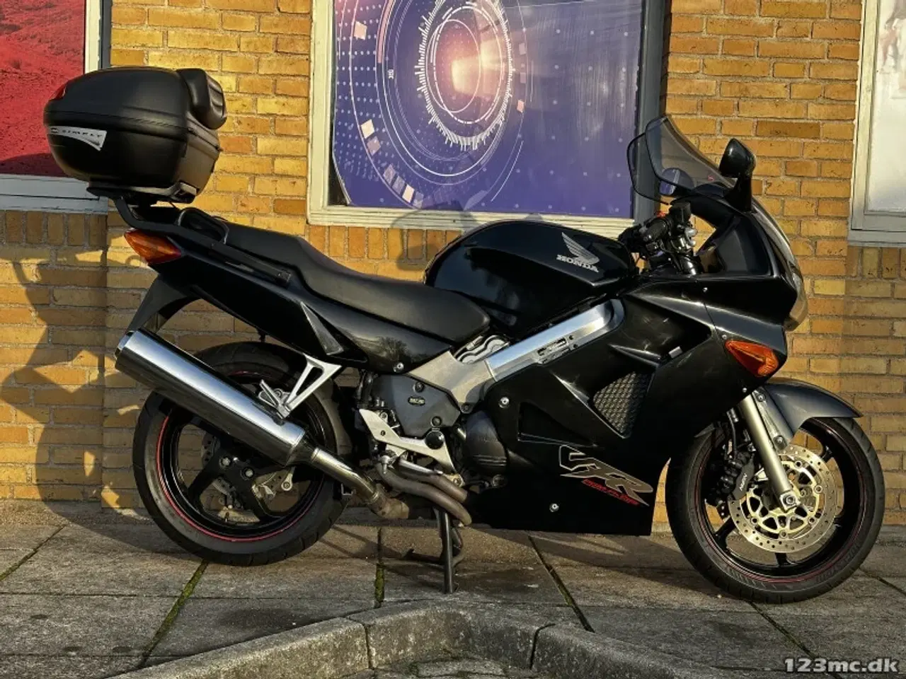 Billede 1 - Honda VFR 800 F