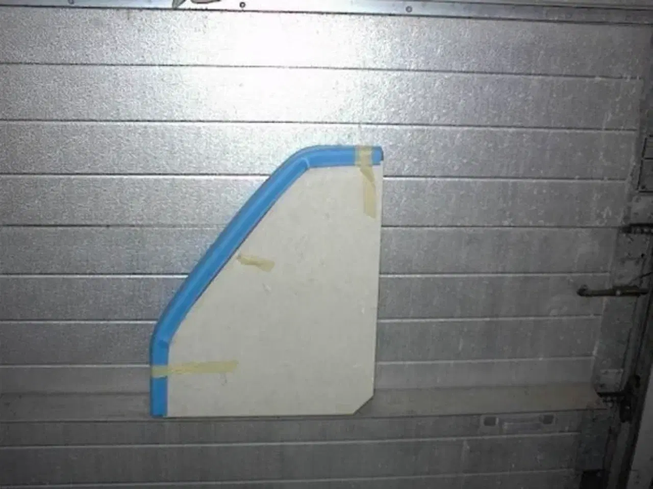 Billede 1 - Tv Bordplade