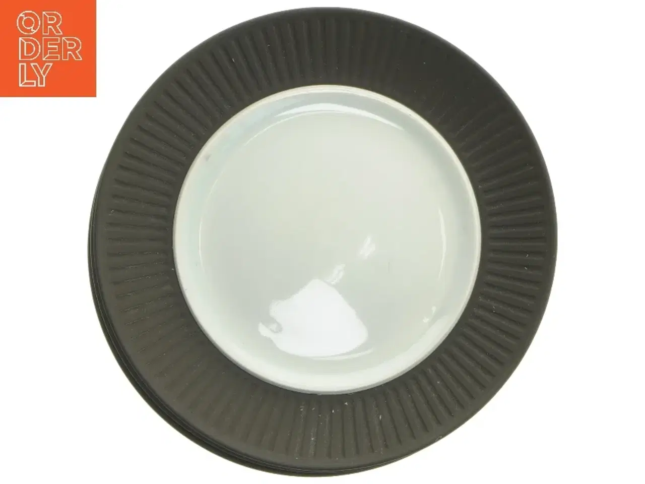 Billede 3 - 3 flamestone tallerkener Quistgaard (str. Ø 18,5 cm)