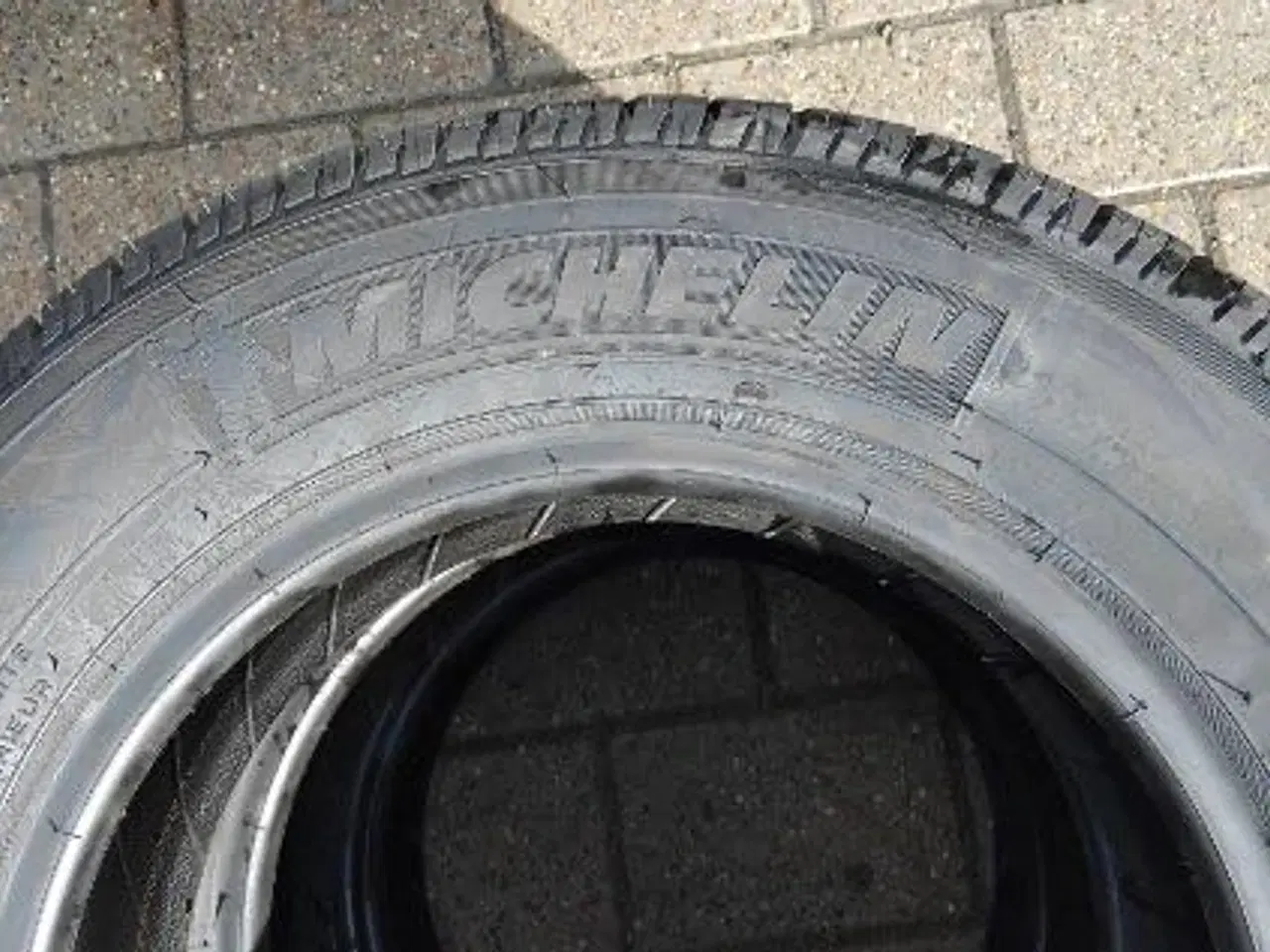 Billede 3 - Helt nye Michelin sommerdæk