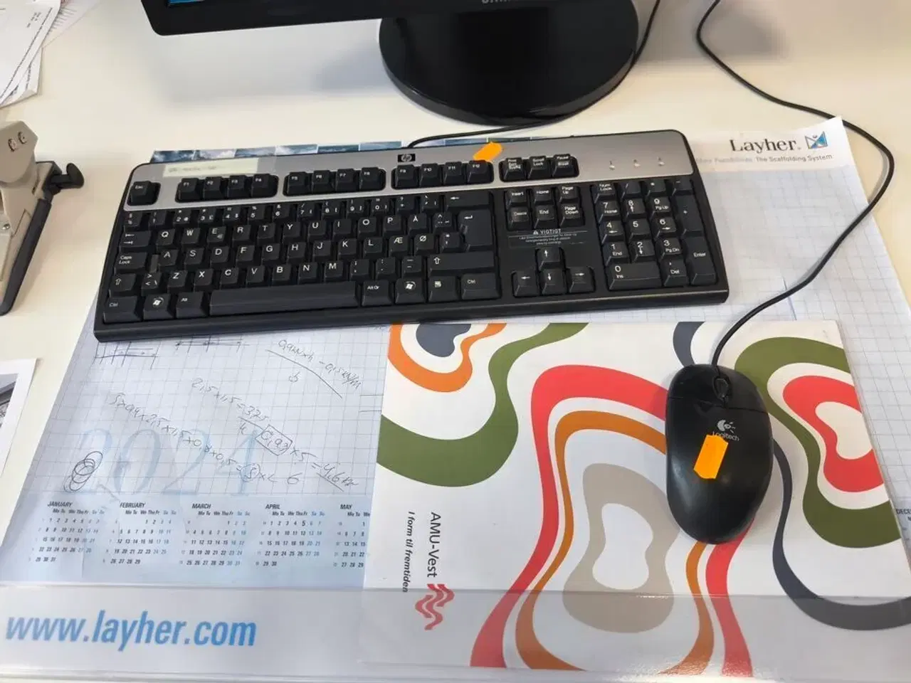 Billede 3 - Skærm 22" m. tastatur HP L2206w (PC medfølger ikke)