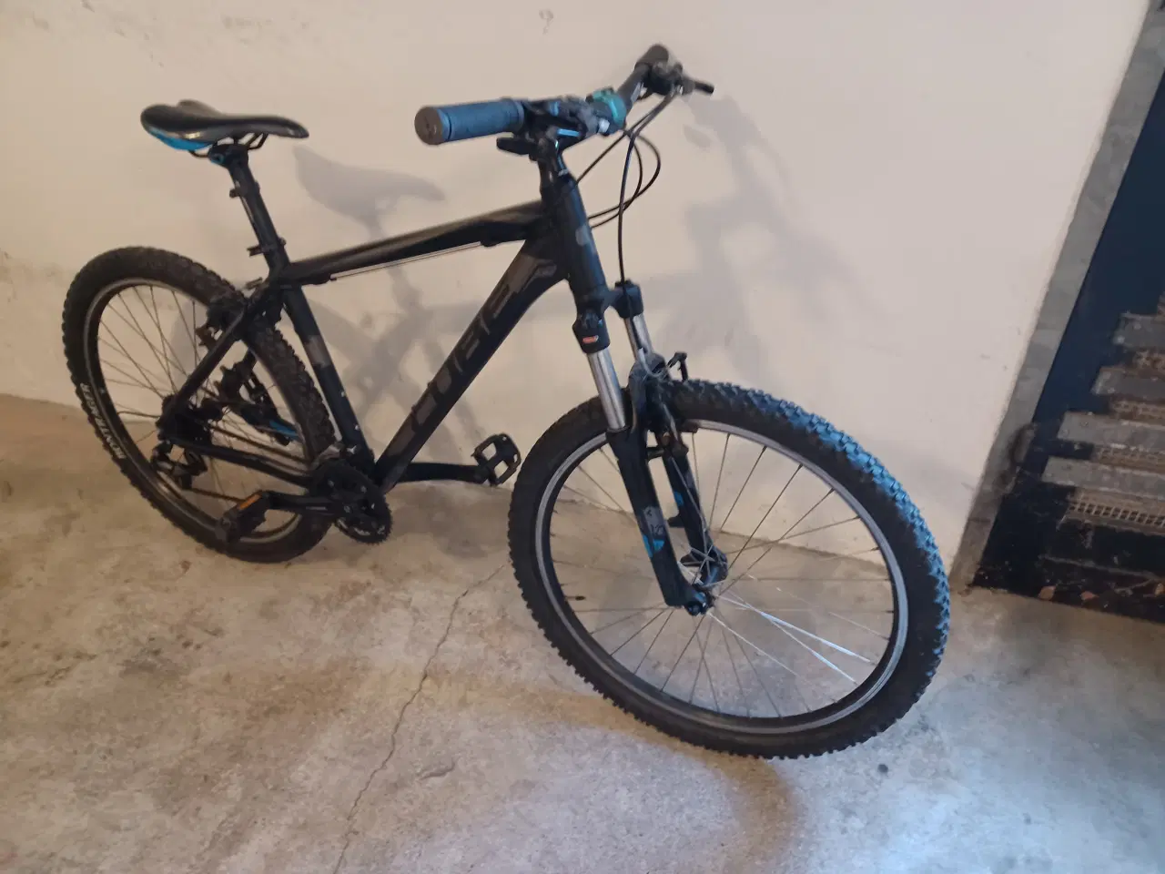 Billede 5 - CUBE mountainbike
