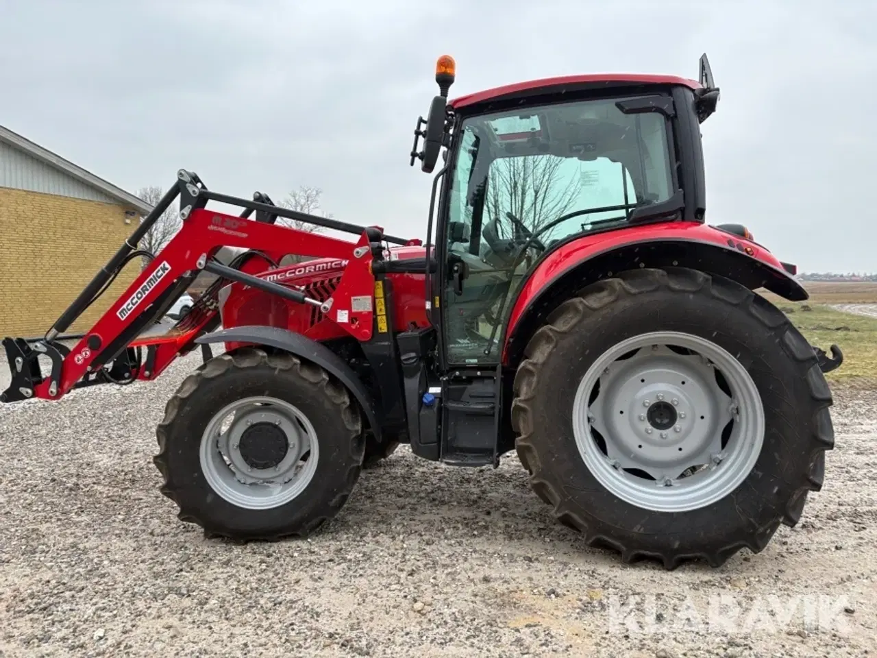 Billede 8 - Traktor McCormick X5.100 med frontlæsser