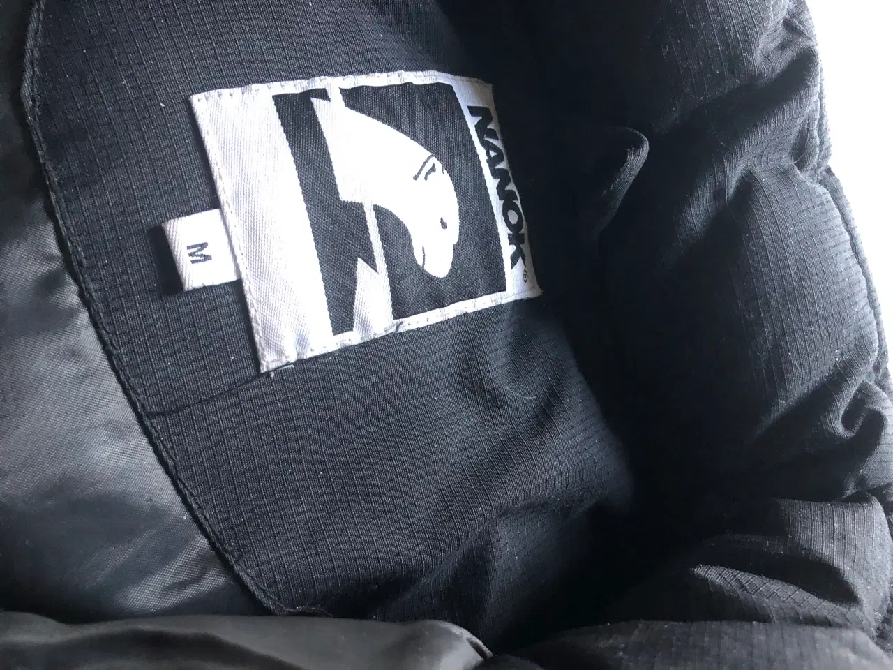 Billede 2 - Varm Flot sort vest str M 