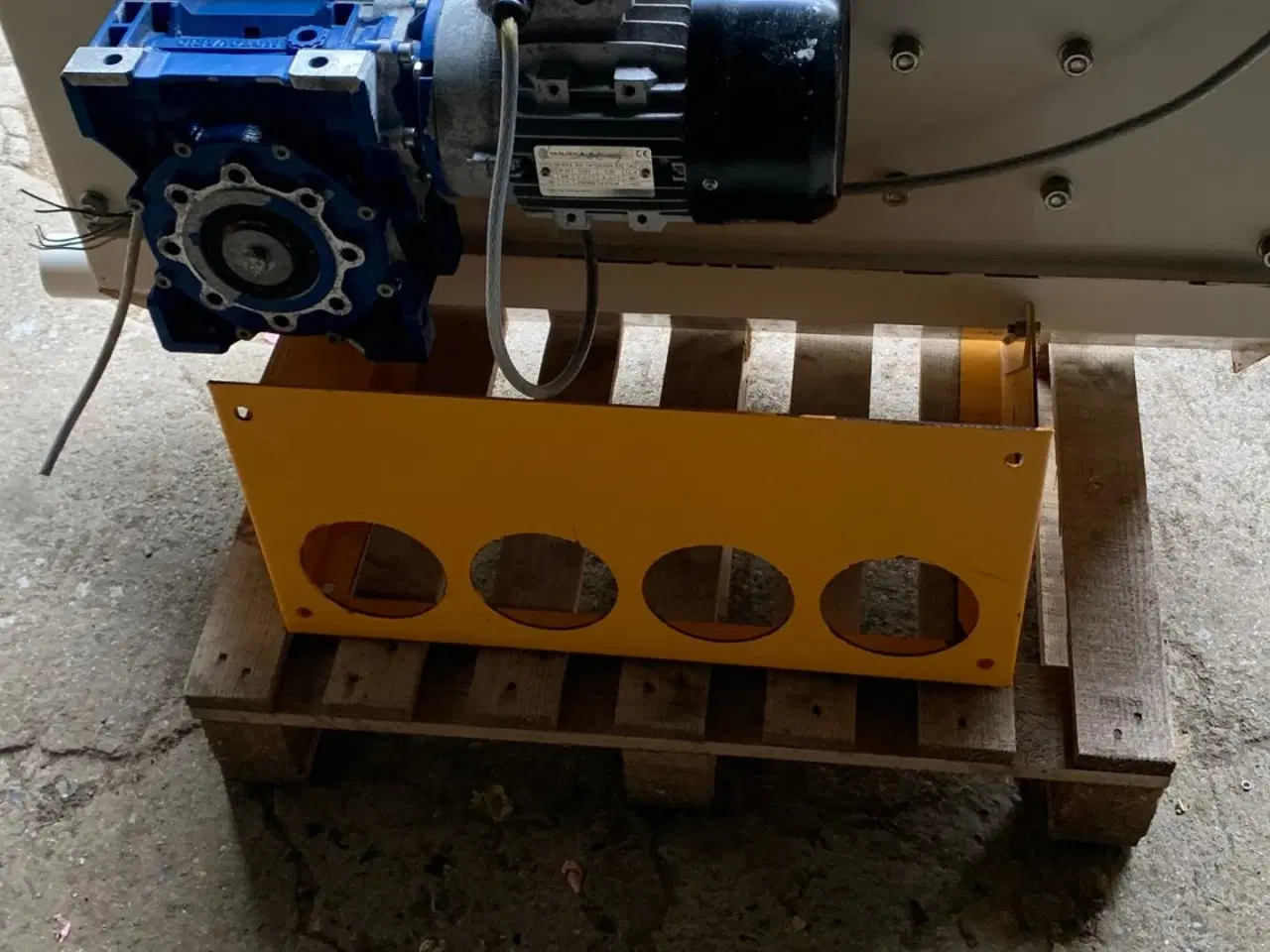 Billede 2 - Skiold TransPork 60 mm Trækstation