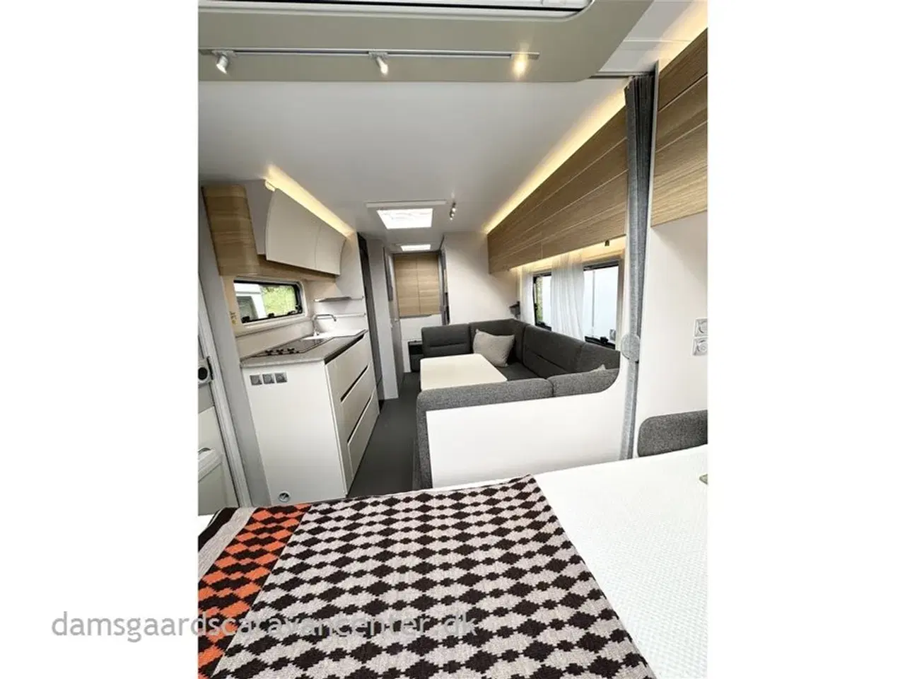 Billede 7 - 2022 - Adria Adora 573 PT   Dobbeltseng-Køjer-Gulvtemp.-Mover
