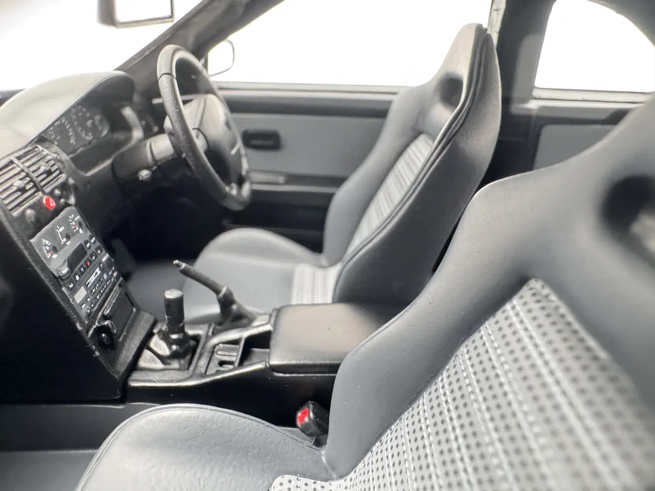 Billede 5 - 1995 Nissan Skyline GT-R R33 V-Spec 1:18