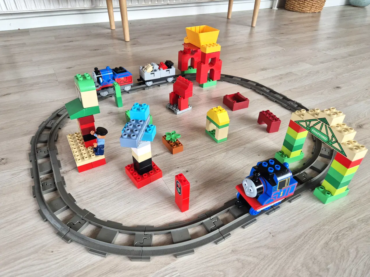 Billede 1 - Duplo Thomas Tog, Sælges som vist