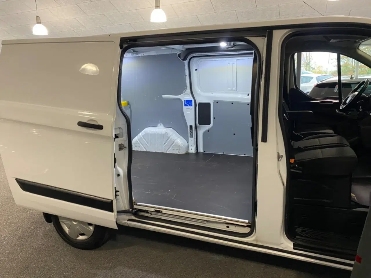 Billede 7 - Ford Transit Custom 280L 2,0 TDCi 130 Trend