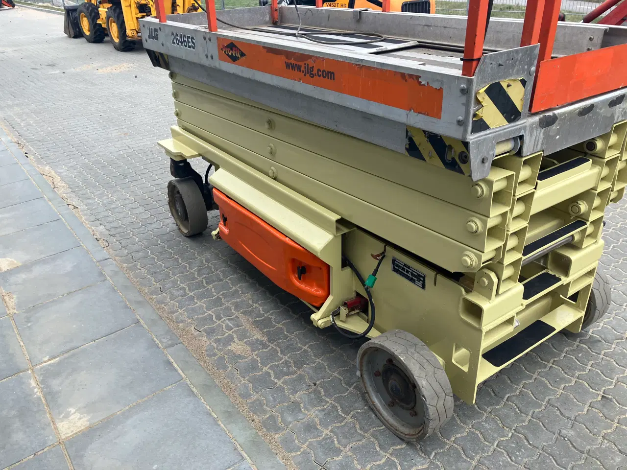Billede 12 - JLG 2646ES 10 meters lift med udtrækskurv