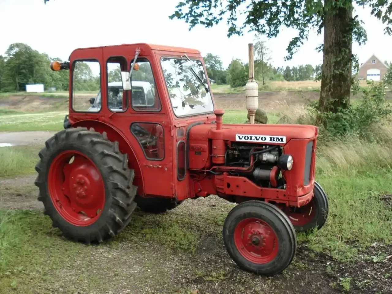 Billede 1 - Gl traktor Købes