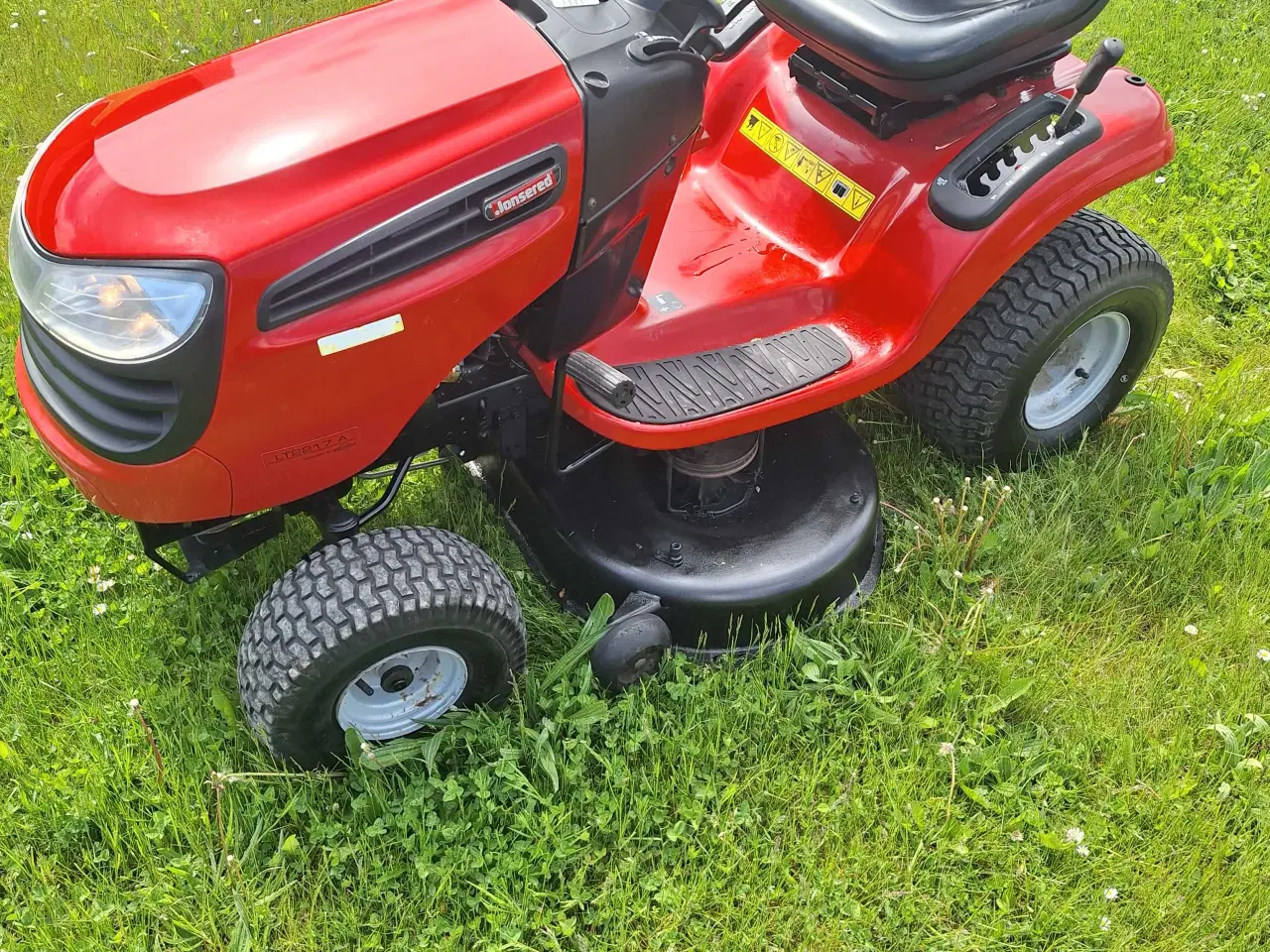 Billede 4 - Havetraktor Jonsered LT2217A 